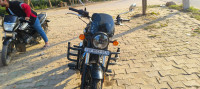 Black Royal Enfield Meteor 350