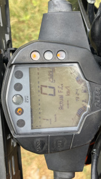 Orange KTM Duke 200 ABS