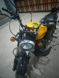 Royal Enfield Meteor 350 2023 Model