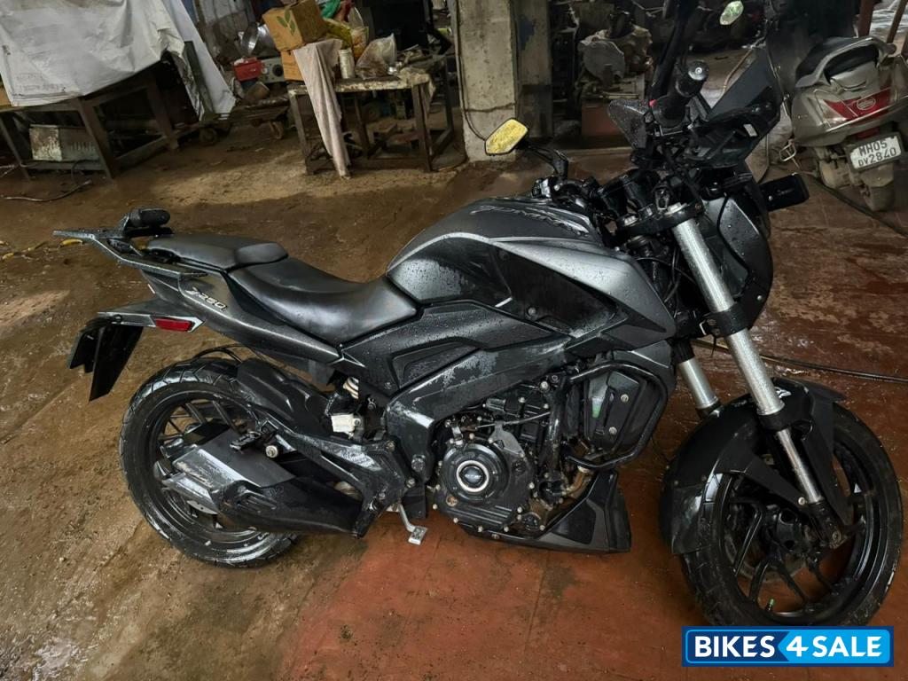 Bajaj Dominar 250