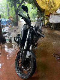 Bajaj Dominar 250