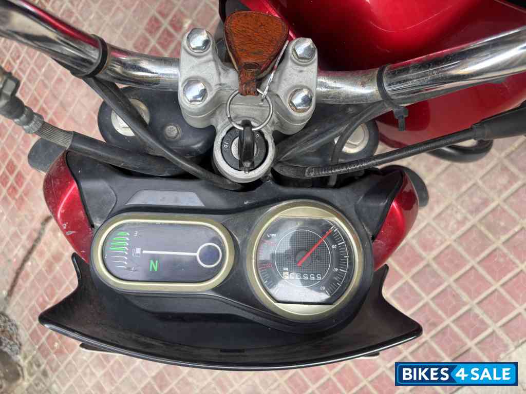 Wine Red Bajaj V15 Wine Red Bajaj V15