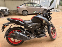 TVS Apache RTR 160 4V BS6