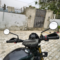 Black Triumph Scrambler 400 XC