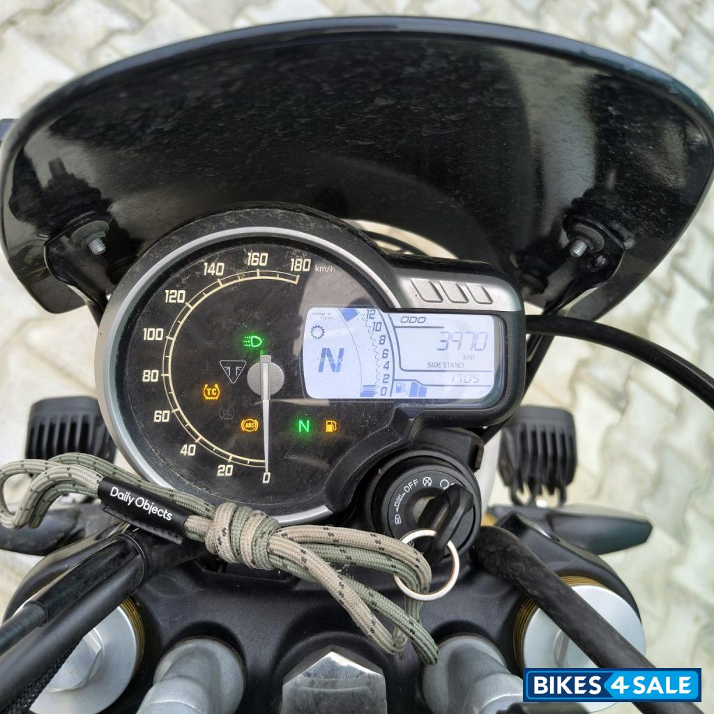 Black Triumph Scrambler 400 XC Black Triumph Scrambler 400 XC