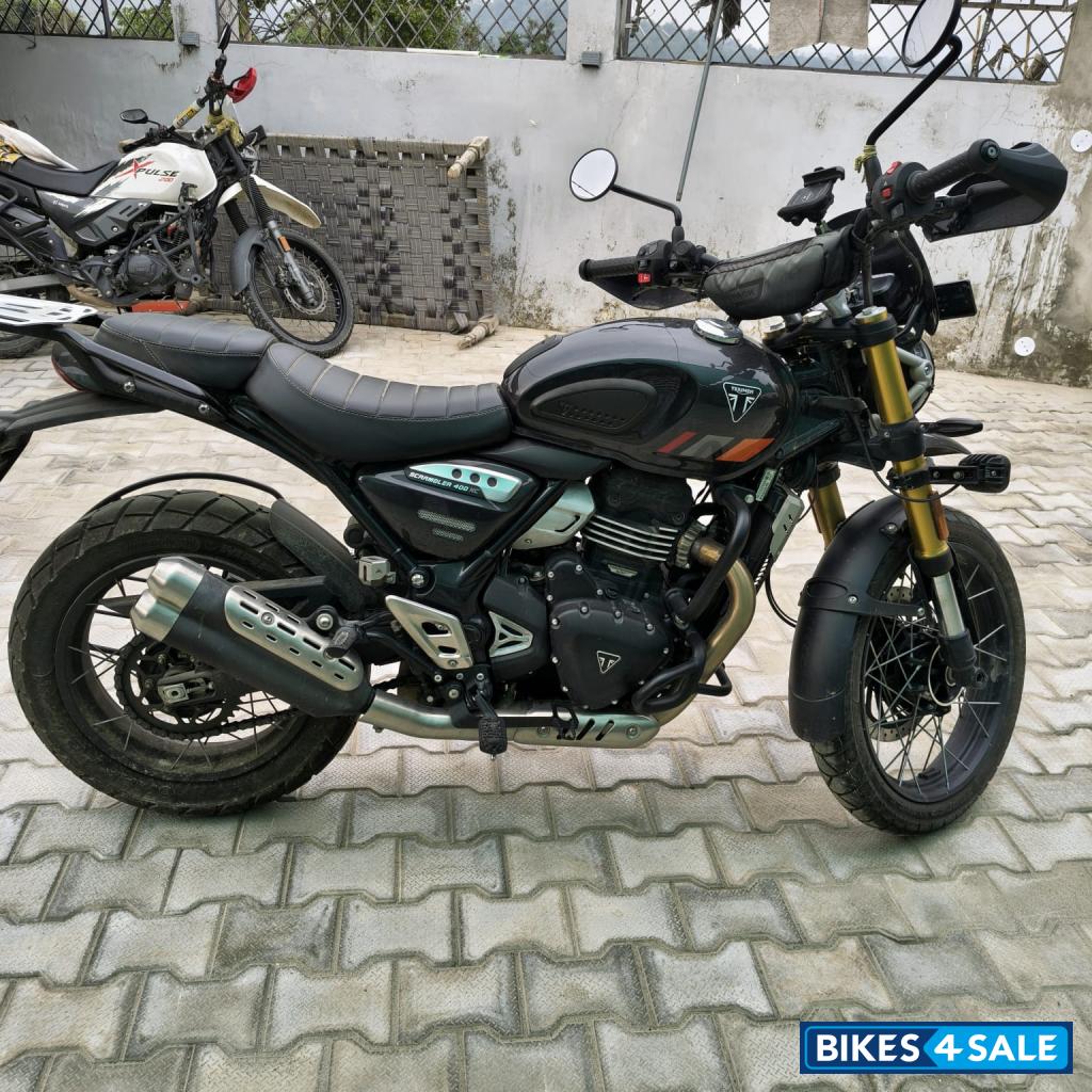 Black Triumph Scrambler 400 XC Black Triumph Scrambler 400 XC