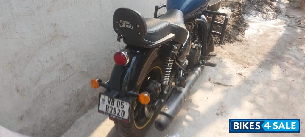 Royal Enfield Meteor 350 Fireball 2025
