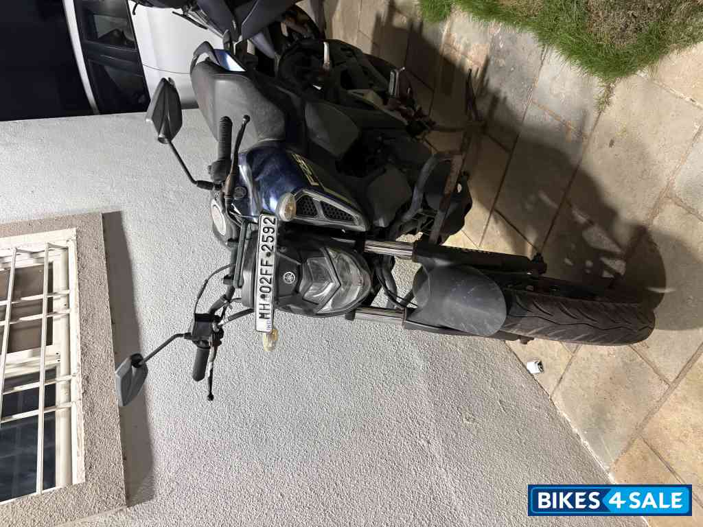 Yamaha FZ-S