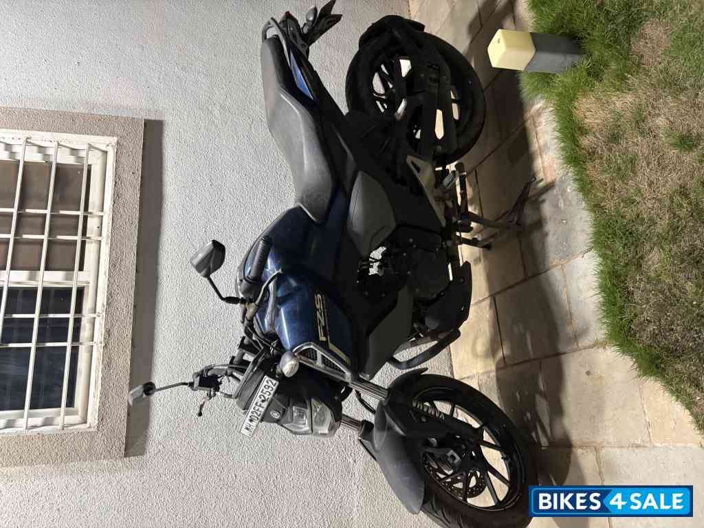 Yamaha FZ-S Yamaha FZ-S