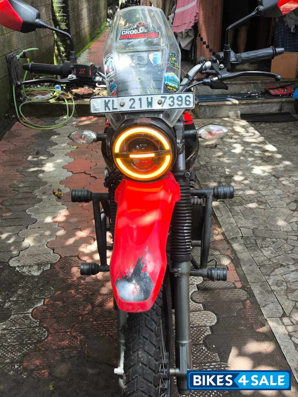 Sports Red Hero Xpulse 200 4V Sports Red Hero Xpulse 200 4V