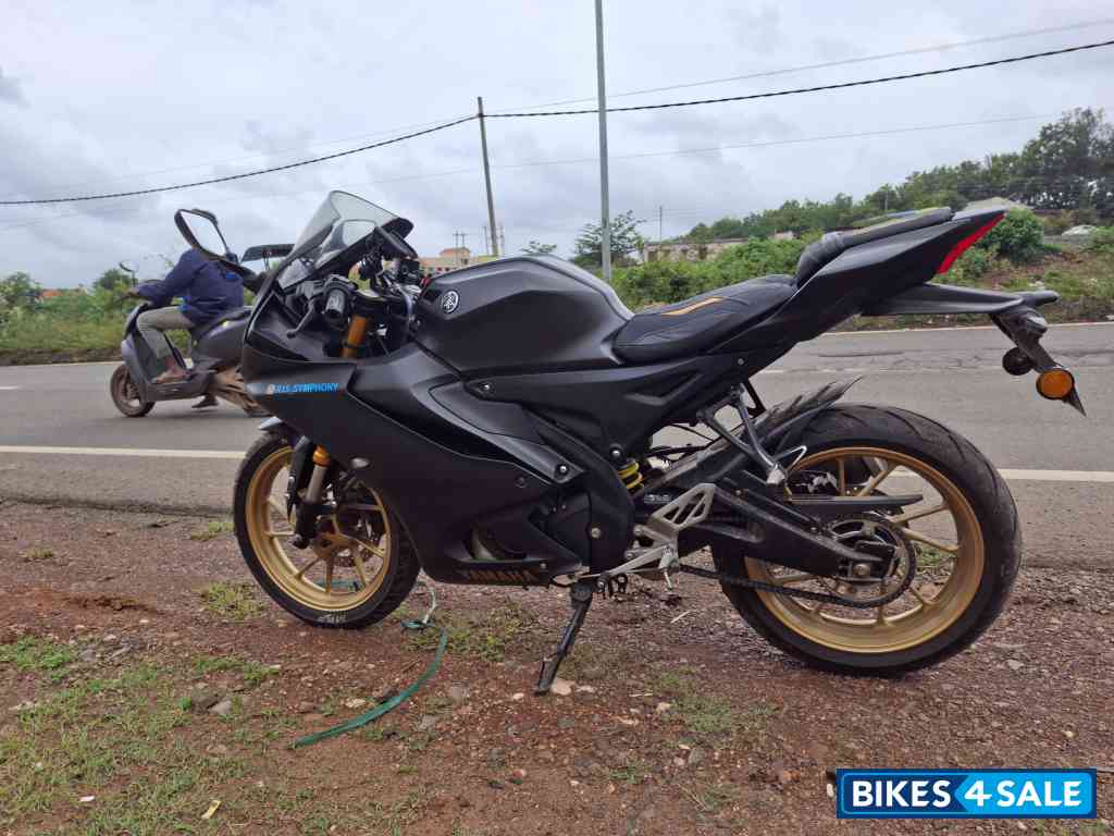 Yamaha R15 V4 Yamaha R15 V4