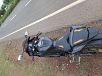 Yamaha R15 V4