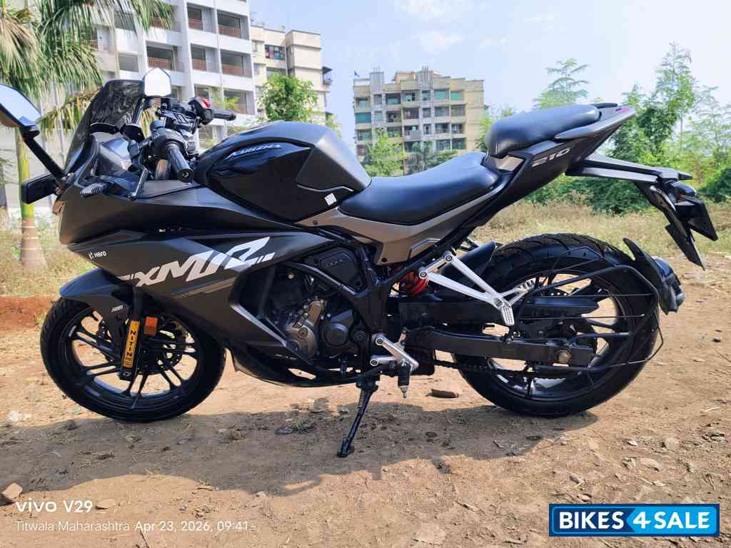 Hero Karizma XMR