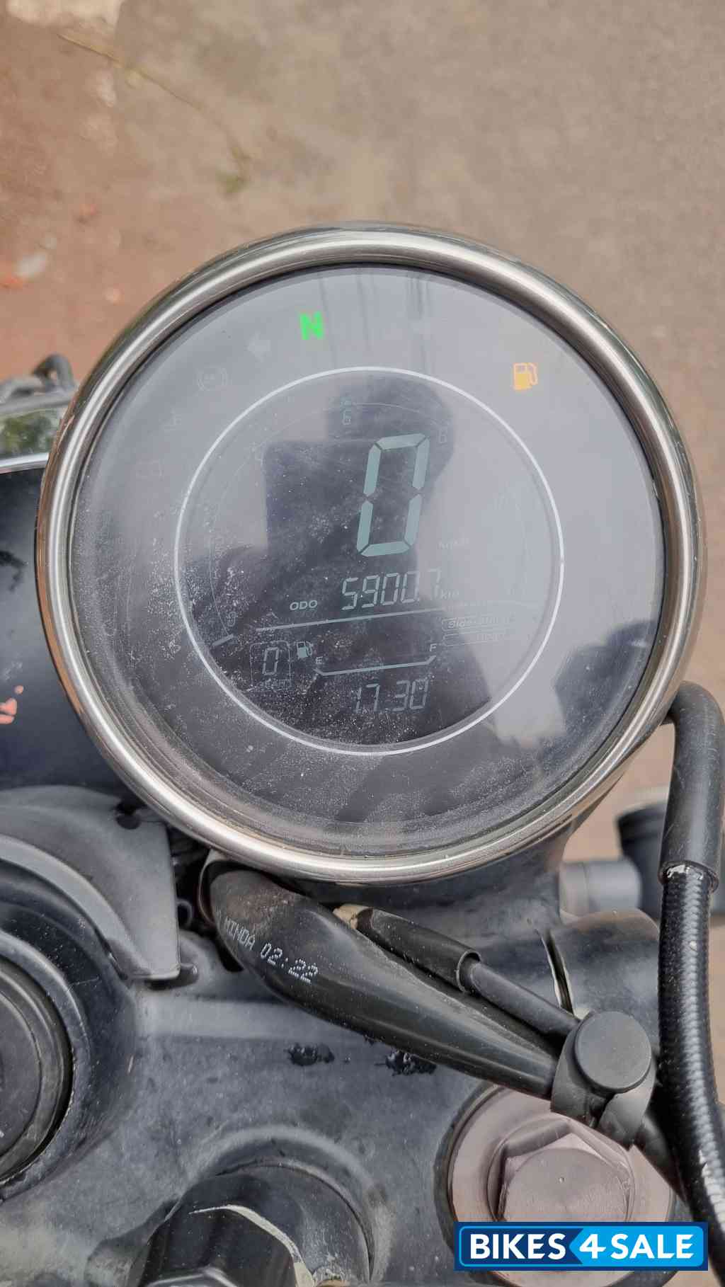 Yezdi Scrambler Dual Tone Yezdi Scrambler Dual Tone