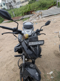 Black Hero Xtreme 125R