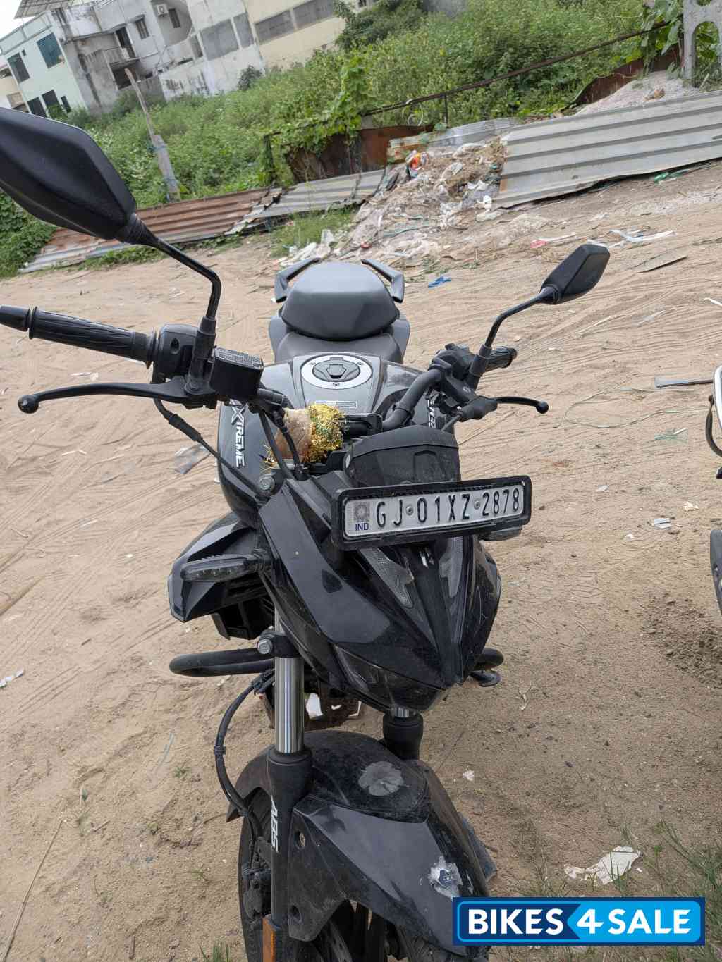 Black Hero Xtreme 125R Black Hero Xtreme 125R