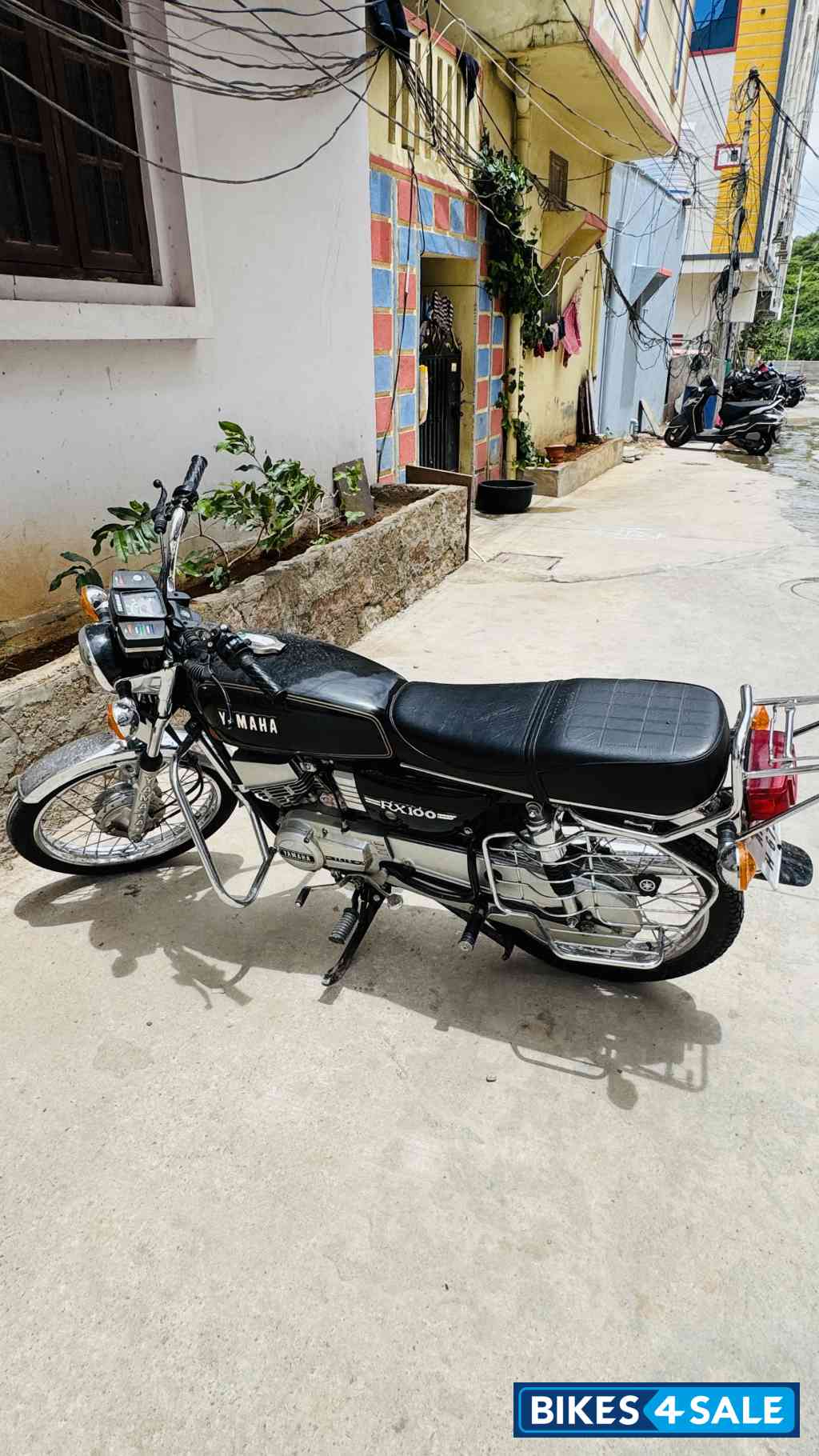 Yamaha RX 100
