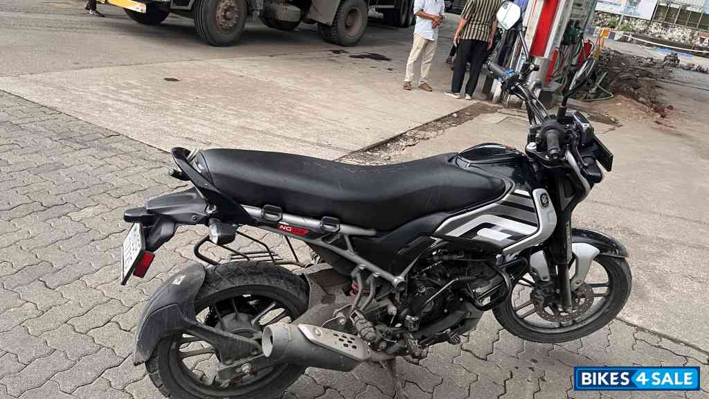 Bajaj Freedom 125 NG04 Disc LED