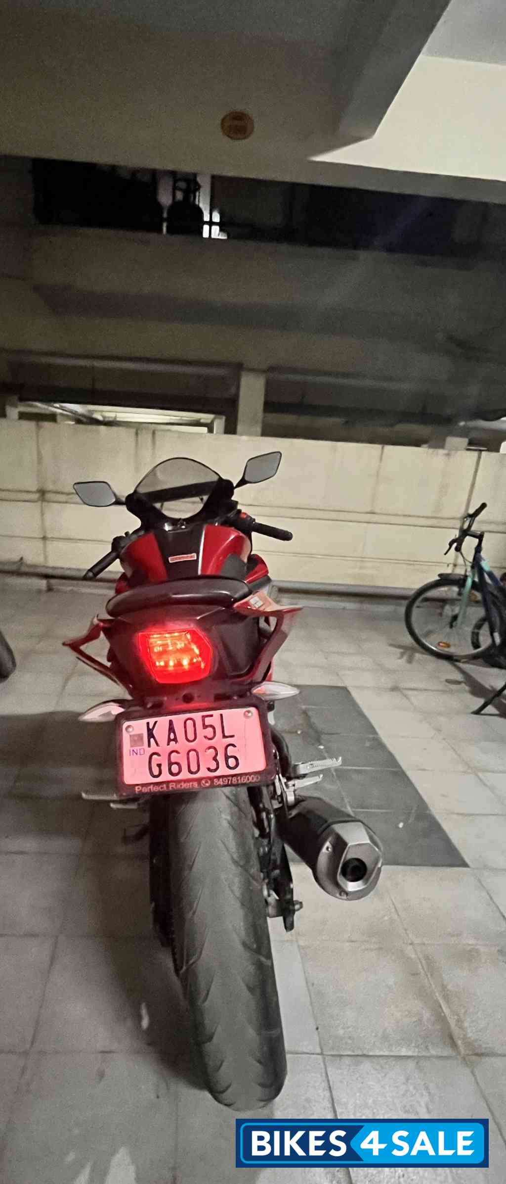 Red Yamaha YZF R15 V3 Red Yamaha YZF R15 V3