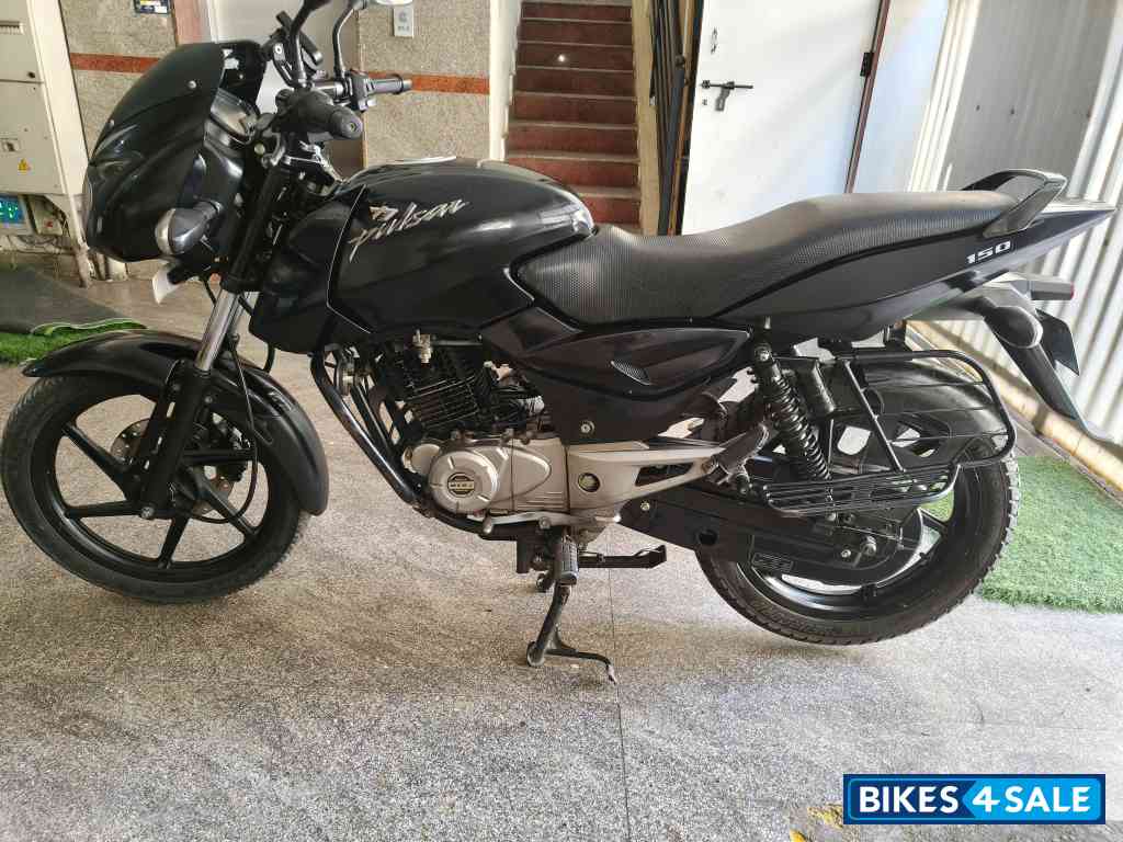 Bajaj Pulsar 150 Single Disc UG Bajaj Pulsar 150 Single Disc UG