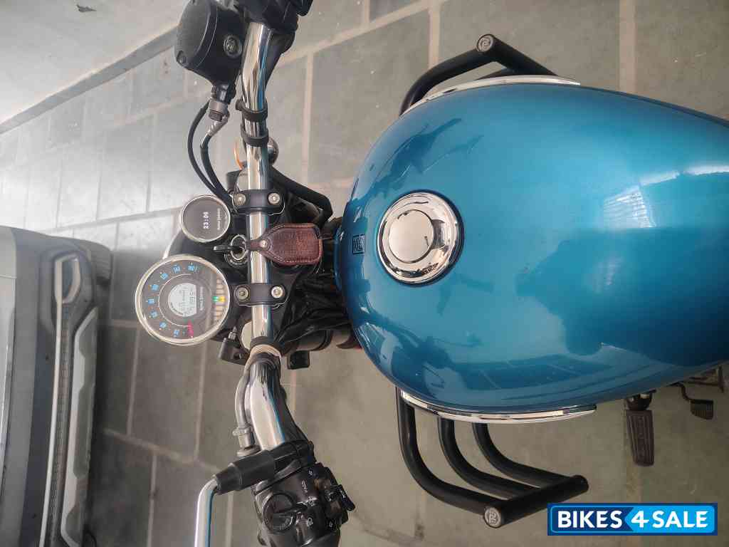 Royal Enfield Meteor 350 Supernova Royal Enfield Meteor 350 Supernova