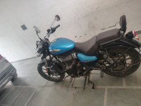 Royal Enfield Meteor 350 Supernova