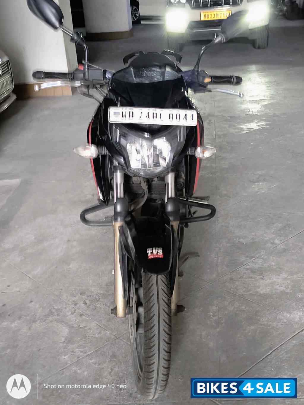 TVS Apache RTR 200 4V