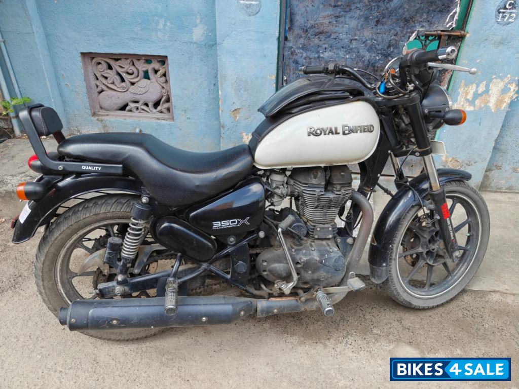 White Royal Enfield Thunderbird X 350 White Royal Enfield Thunderbird X 350