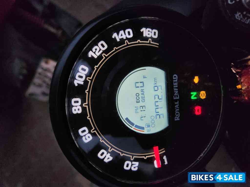 Rebel Blue Royal Enfield Hunter 350 2025