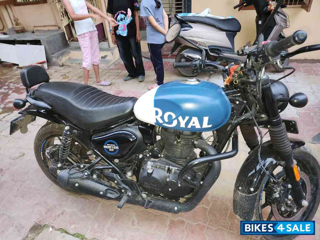 Rebel Blue Royal Enfield Hunter 350 2025 Rebel Blue Royal Enfield Hunter 350 2025