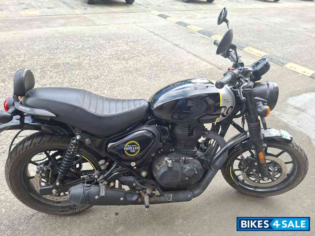 Rebel Black (metro) Royal Enfield Hunter 350 Metro