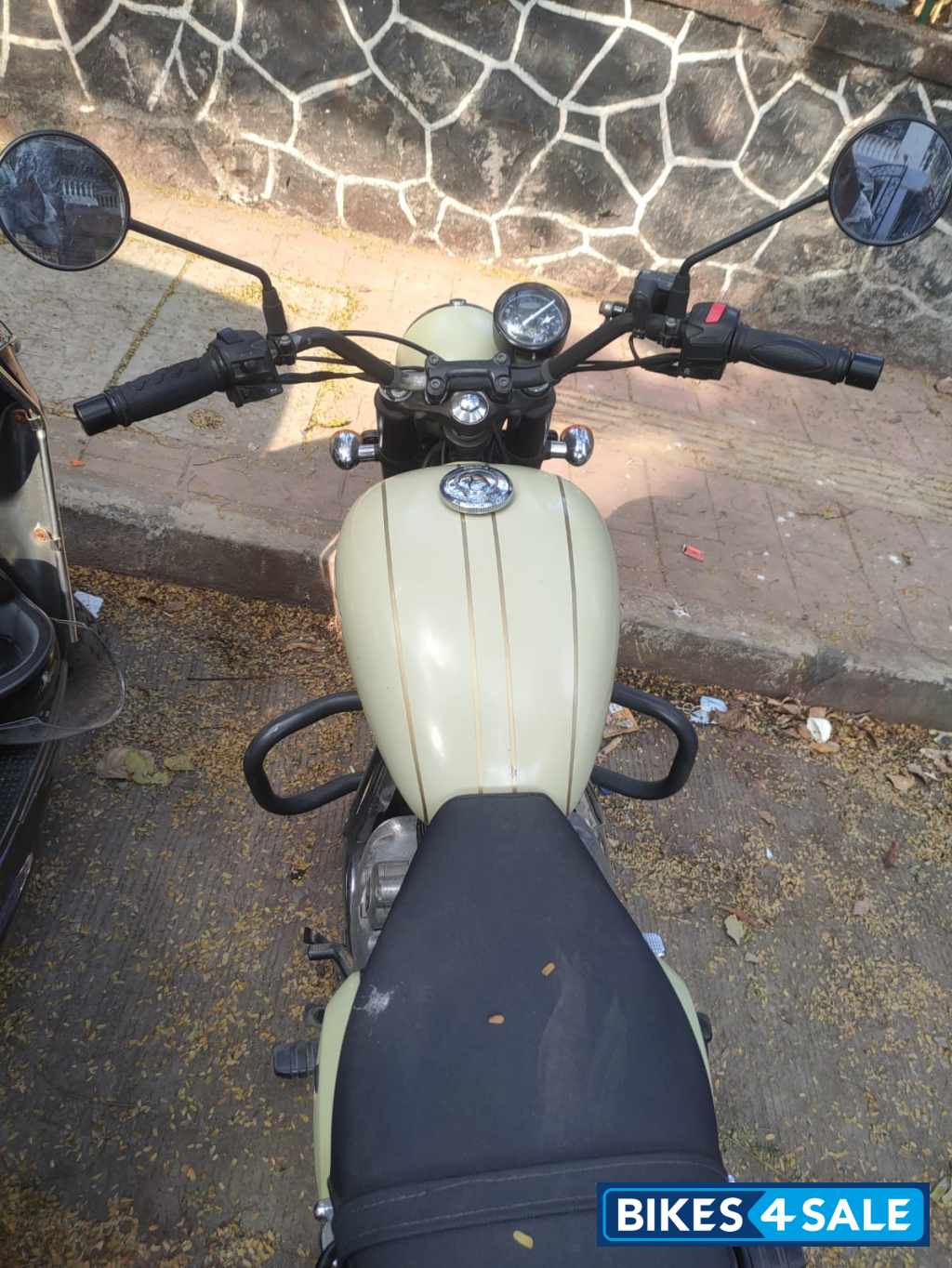 Jawa forty two BS6
