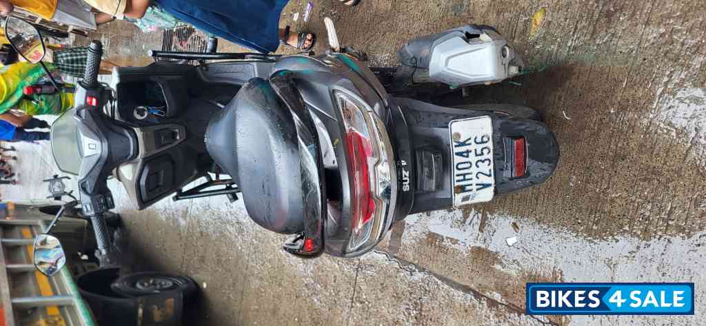 Suzuki Burgman Street Bluetooth Enabled Suzuki Burgman Street Bluetooth Enabled