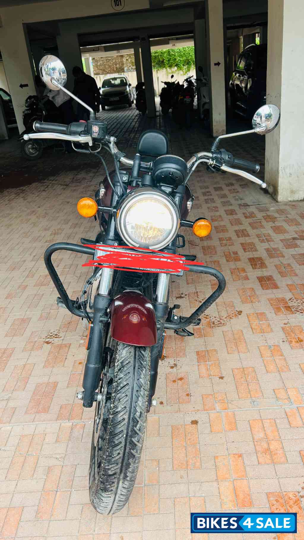 Royal Enfield Meteor 350 Stellar