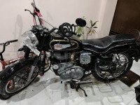 Royal Enfield Bullet Standard 350