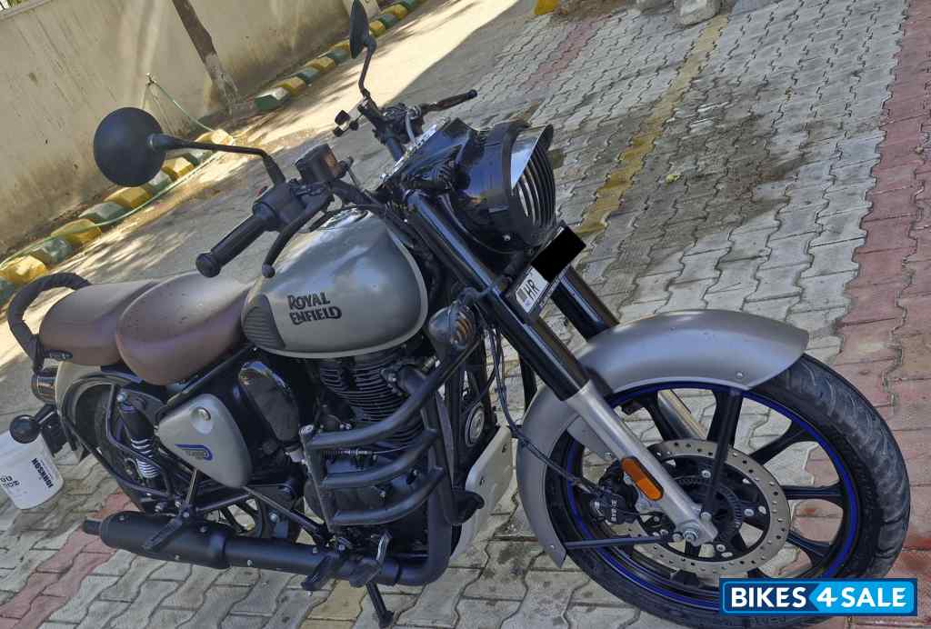 Gun Metal Grey Royal Enfield Classic Gunmetal Grey Gun Metal Grey Royal Enfield Classic Gunmetal Grey