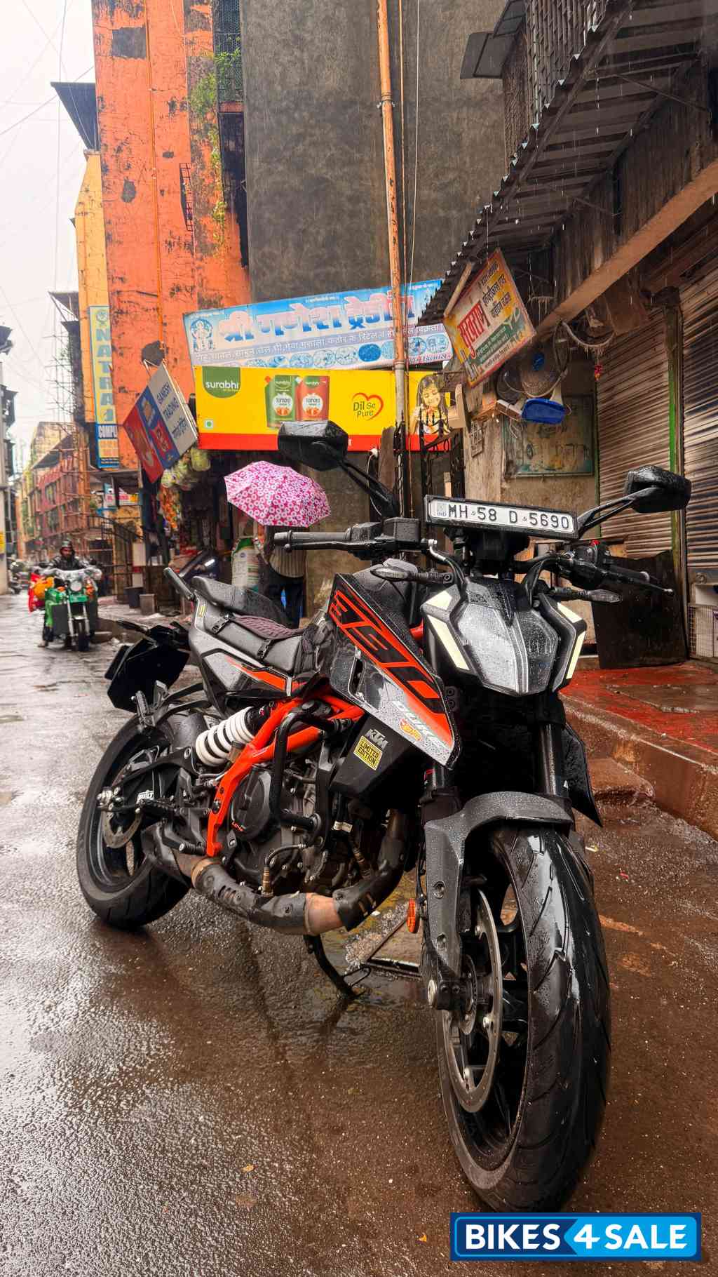 KTM Duke 390 BS6