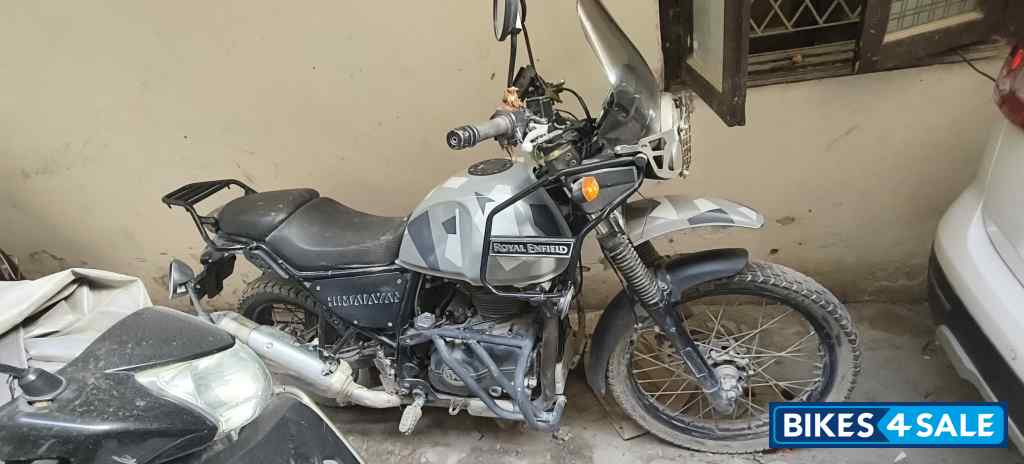 Royal Enfield Himalayan Sleet