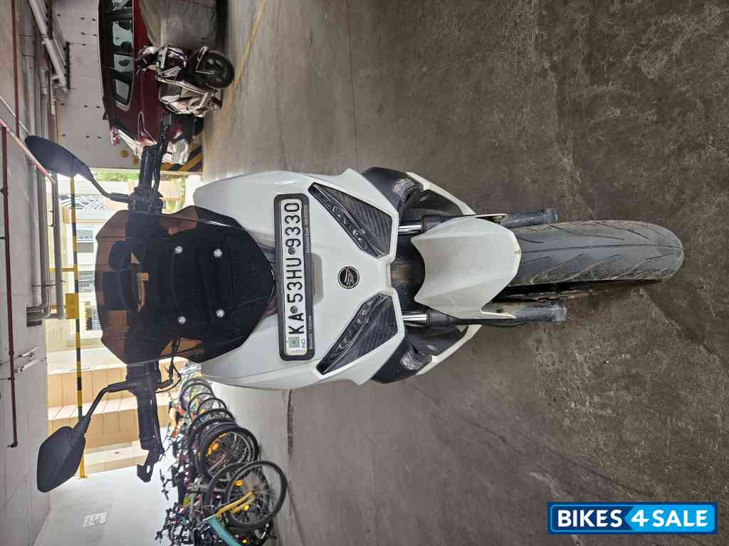 Keeway Vieste 300
