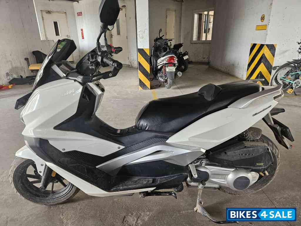 Keeway Vieste 300 Keeway Vieste 300