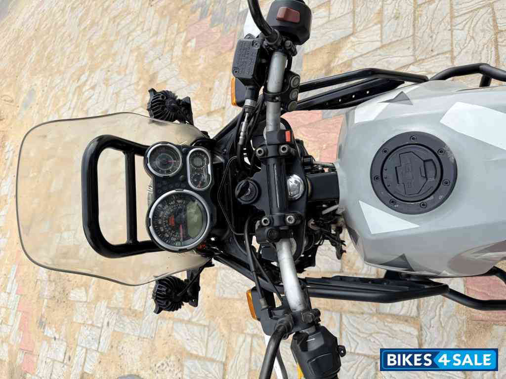 Sleet Gray Royal Enfield Himalayan Sleet