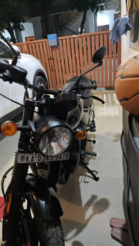 Royal Enfield Hunter 350 Metro 2023 Model