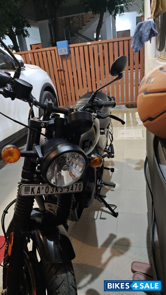 Royal Enfield Hunter 350 Metro