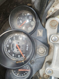 Black Honda Unicorn 160 BS6