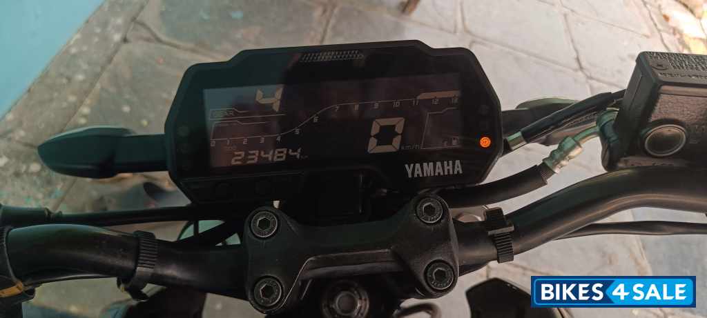 Black Yamaha MT-15 Ver 2.0 Black Yamaha MT-15 Ver 2.0