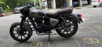 Royal Enfield Classic 350 Dual Channel BS6 2023 Model