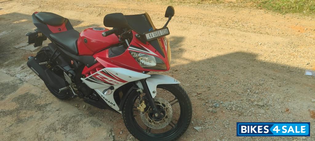 Yamaha YZF R15 V2 Yamaha YZF R15 V2