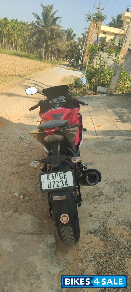 Yamaha YZF R15 V2 Yamaha YZF R15 V2