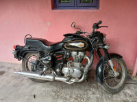 Black Royal Enfield Bullet 350 KS BS6
