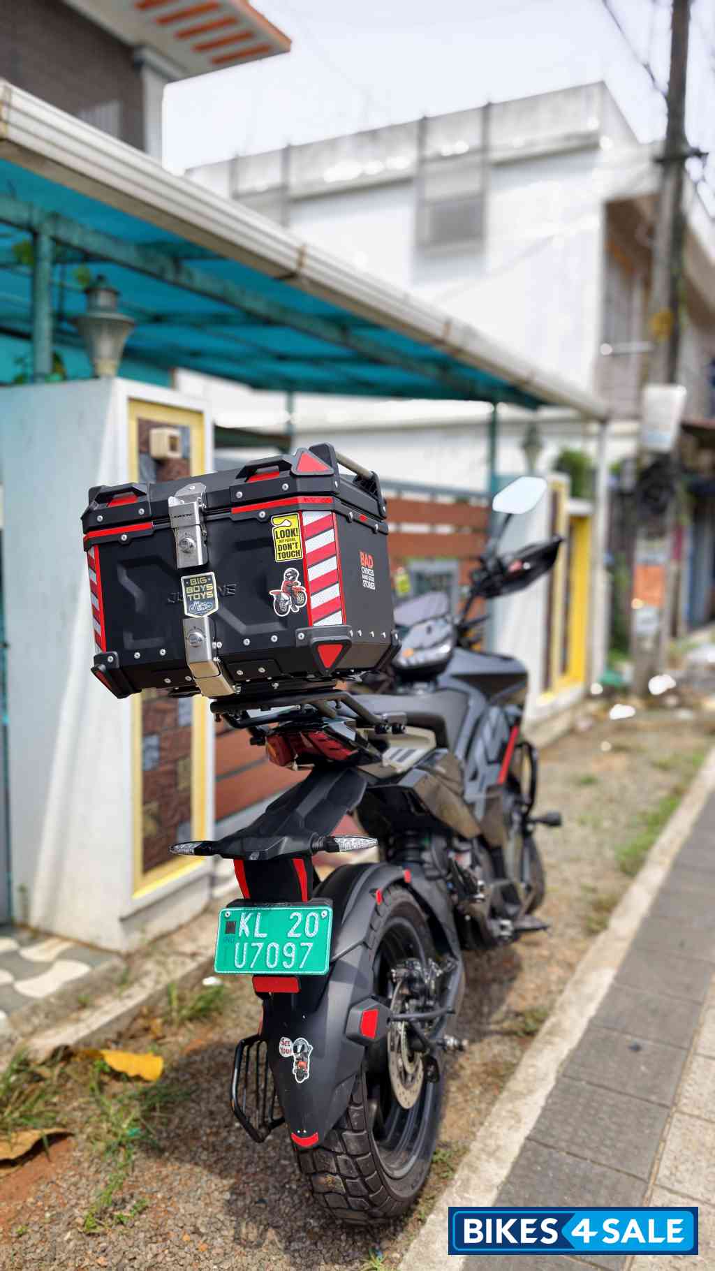 Ultraviolette X-47 Original Plus